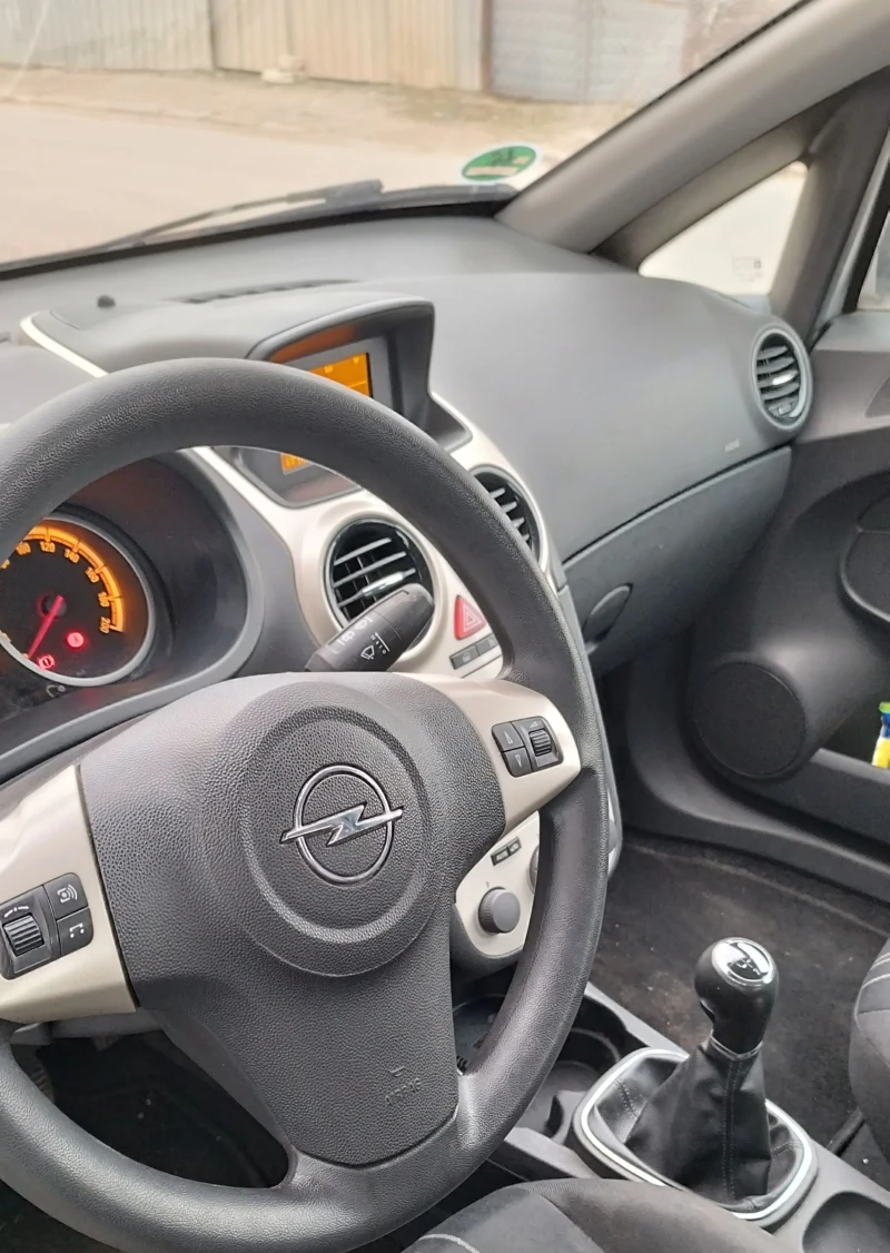 Opel Corsa 1.2, снимка 7 - Автомобили и джипове - 49116722