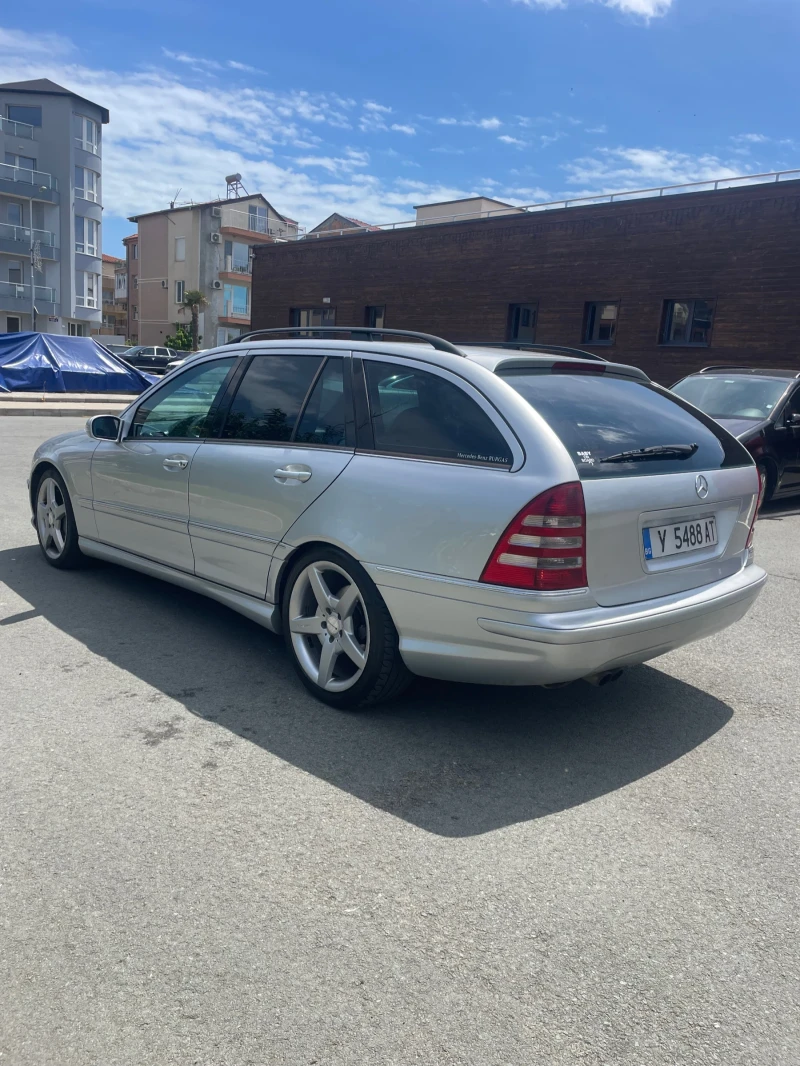 Mercedes-Benz C 320 CDI v6, снимка 3 - Автомобили и джипове - 52386556