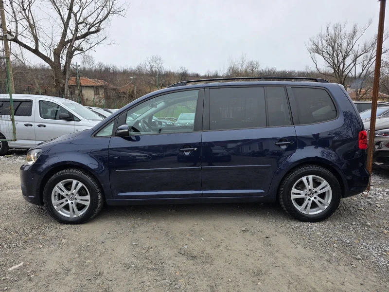 VW Touran 1.6 TDI 105 К.С. (DSG) НАВИ / КАМЕРА / САМОПАРКИРА, снимка 5 - Автомобили и джипове - 53059782