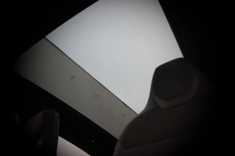 Porsche Taycan CROSS TURISMO 4* PANO* HYPER* HEAD-UP* MEMORY* 360, снимка 8 - Автомобили и джипове - 53267158