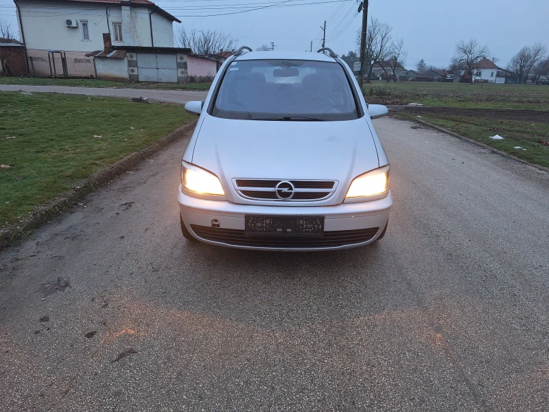 Opel Zafira 2.0дти 101кс ФЕЙС, снимка 8 - Автомобили и джипове - 53333644