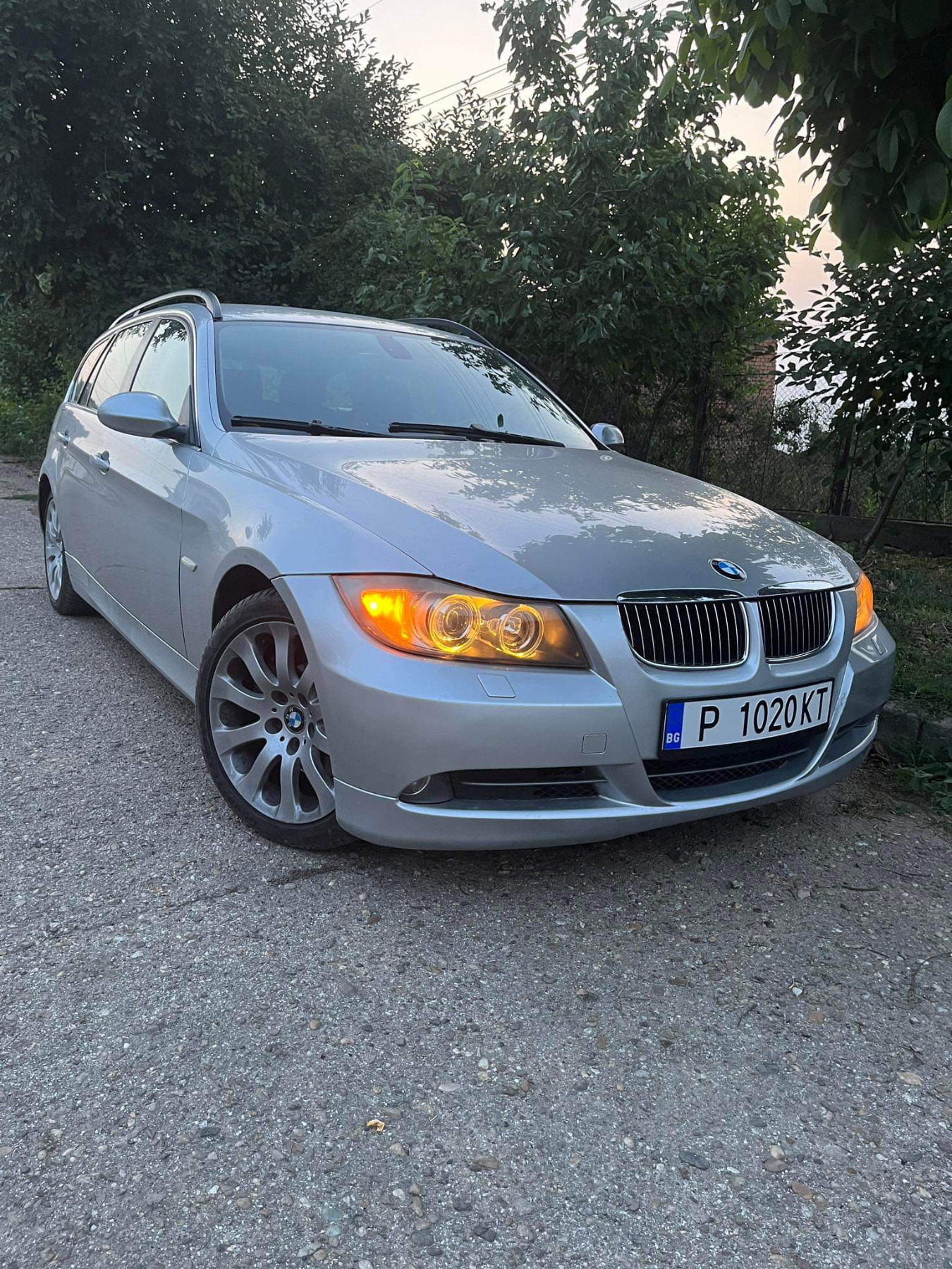 BMW 330 xd - изображение 1
