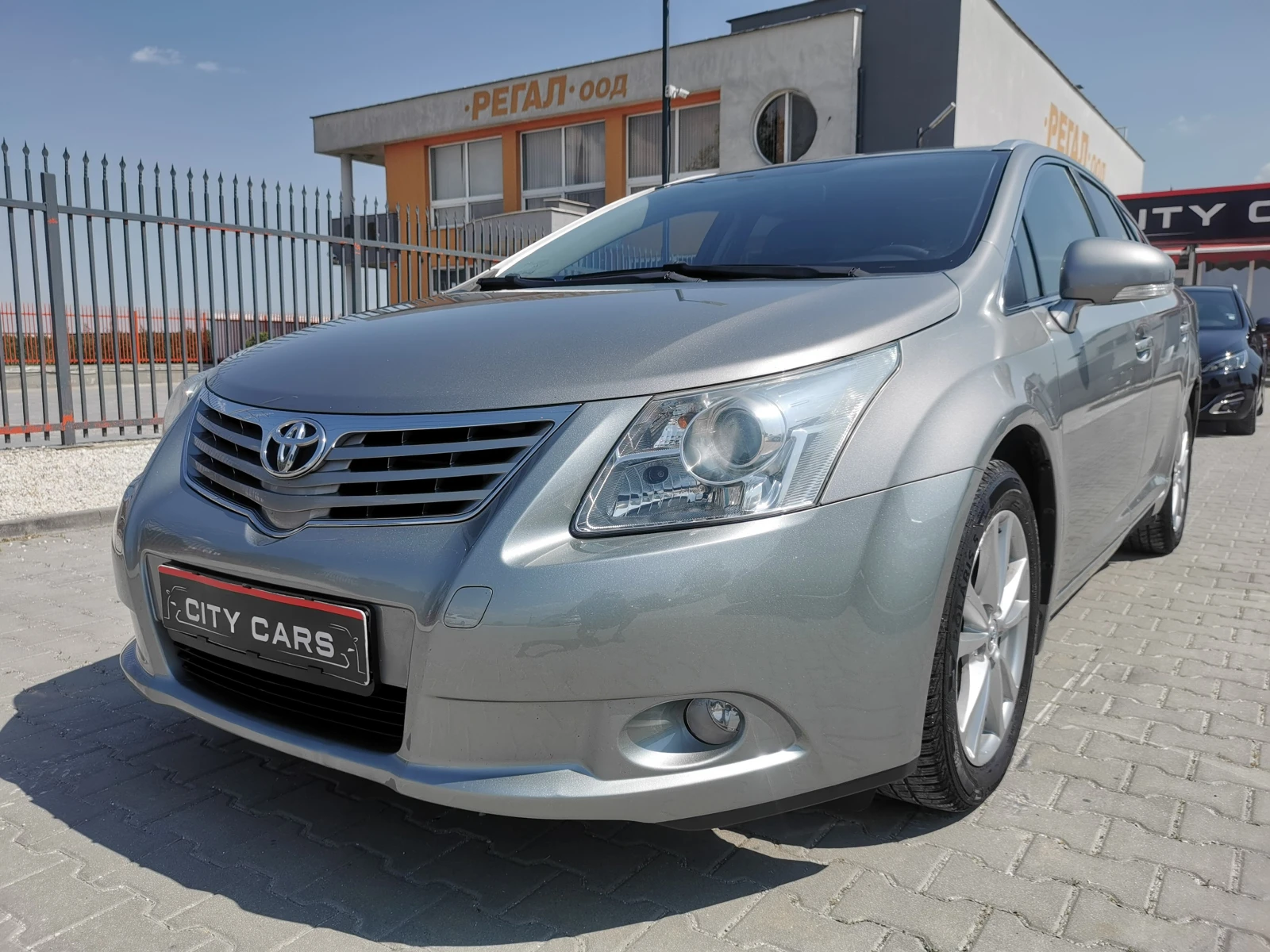 Toyota Avensis 2.0 D4D - изображение 2