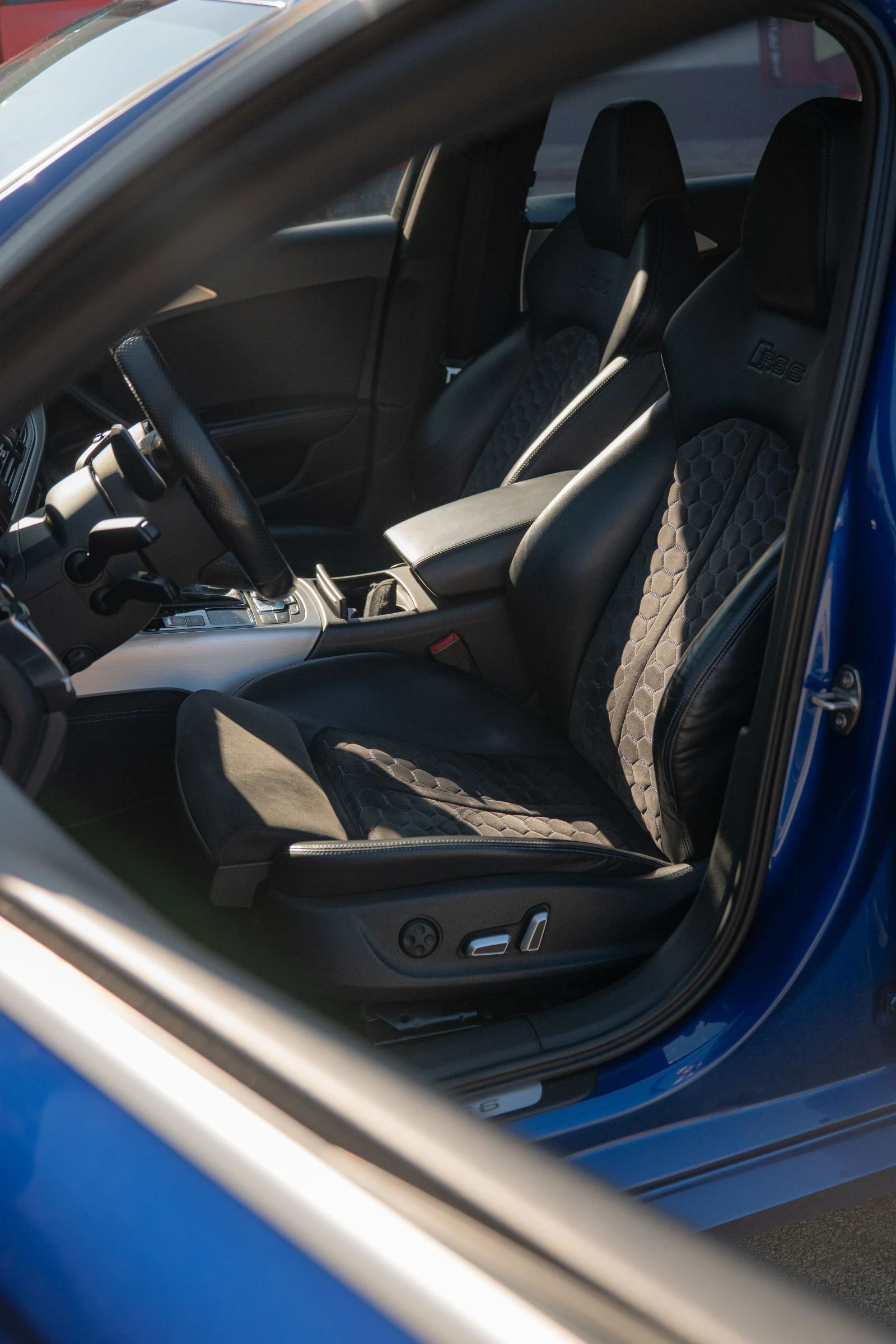 Audi Rs6 Performance  - изображение 8