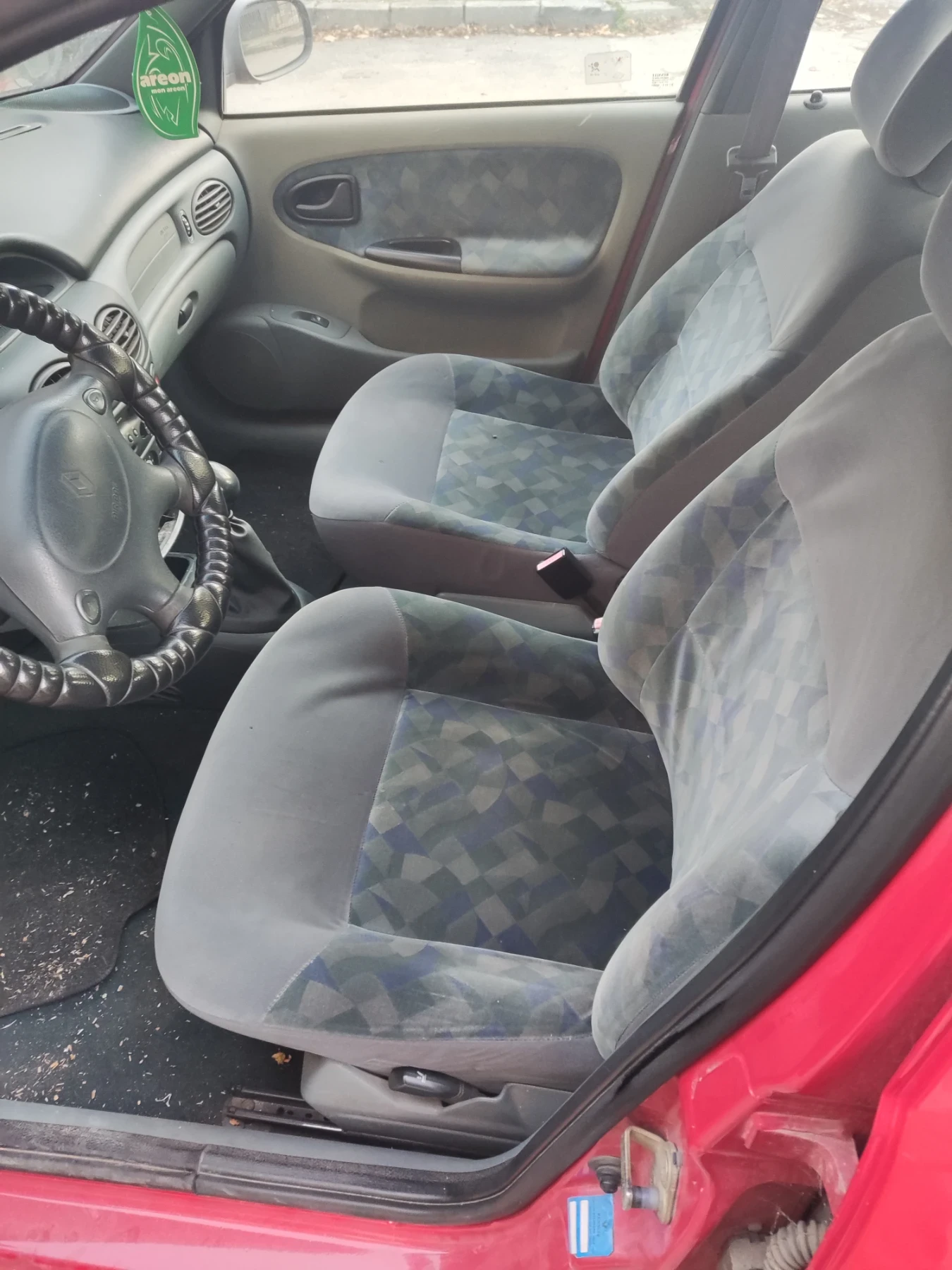 Renault Megane | Mobile.bg   5