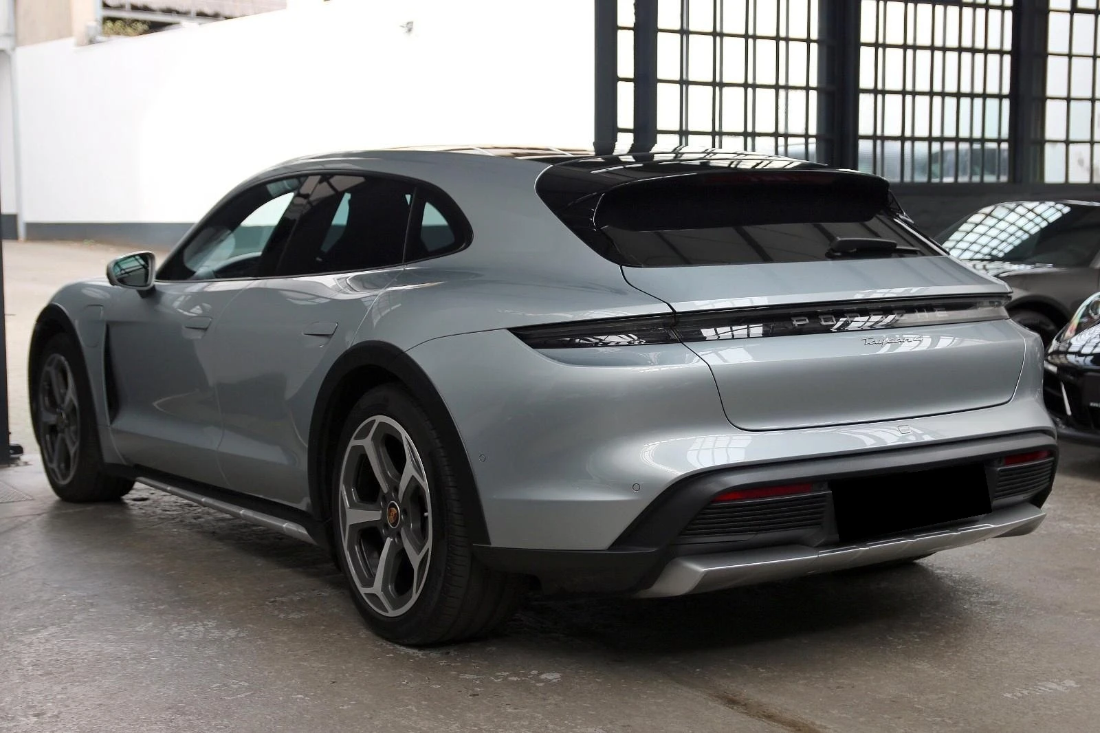 Porsche Taycan CROSS TURISMO 4* PANO* HYPER* HEAD-UP* MEMORY* 360 - изображение 6