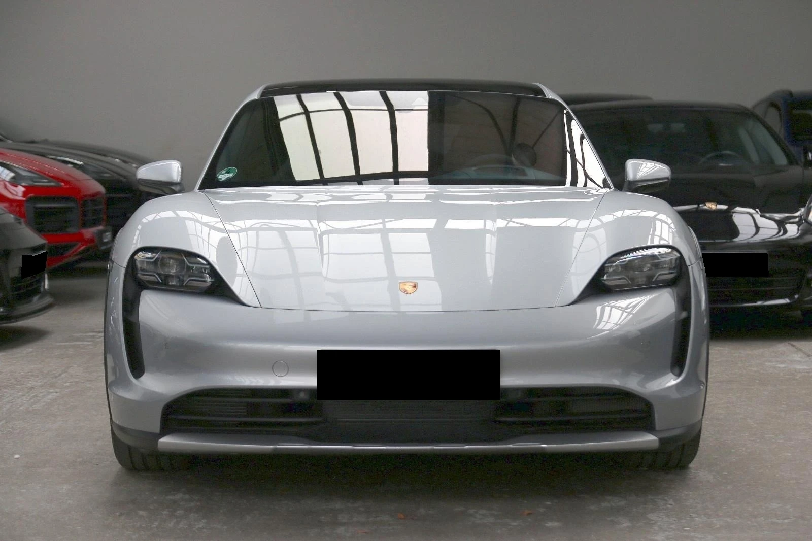 Porsche Taycan CROSS TURISMO 4* PANO* HYPER* HEAD-UP* MEMORY* 360 - изображение 2