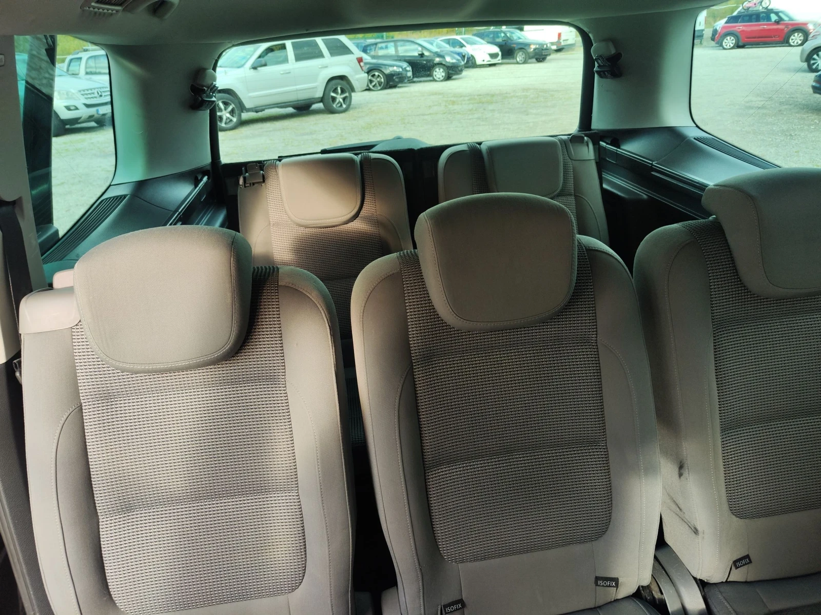 VW Sharan 7 места 2.0 TDI, снимка 9 - Автомобили и джипове - 53713971