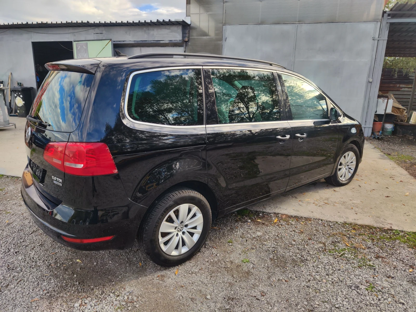 VW Sharan 7 места 2.0 TDI, снимка 6 - Автомобили и джипове - 53713971