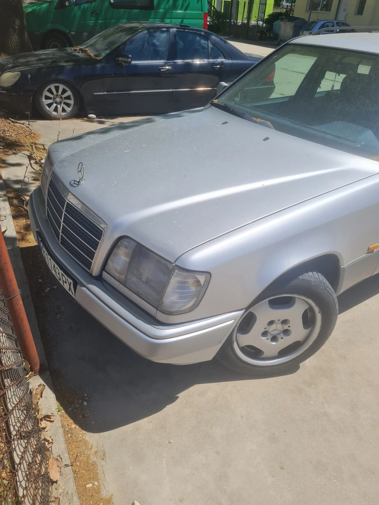 Mercedes-Benz 124, снимка 12 - Автомобили и джипове - 54302332