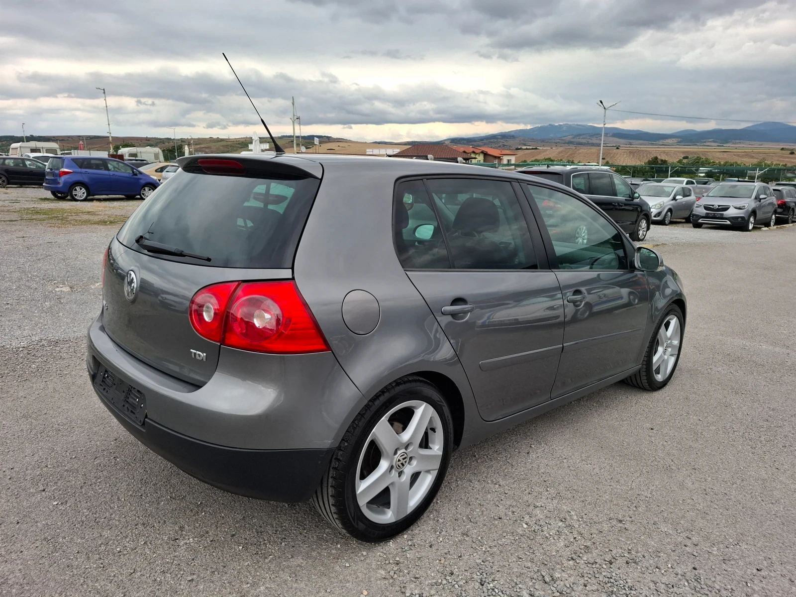 VW Golf 1, 9 TDI-105�.�.-GT-SPORT-����, 6 �������� | Mobile.bg � ����������� 4