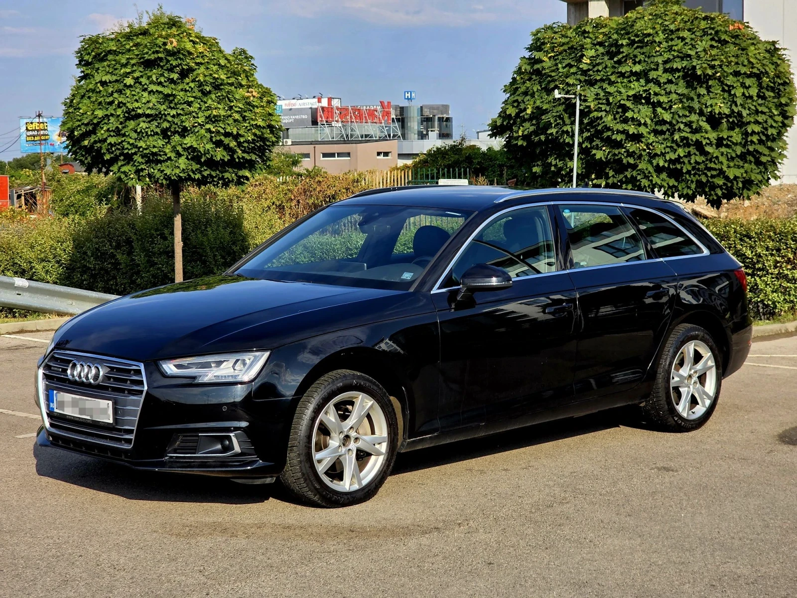 Audi A4 2.0 TDI Quattro 190hp LED/Distronic/Ambient, снимка 4 - Автомобили и джипове - 55805853