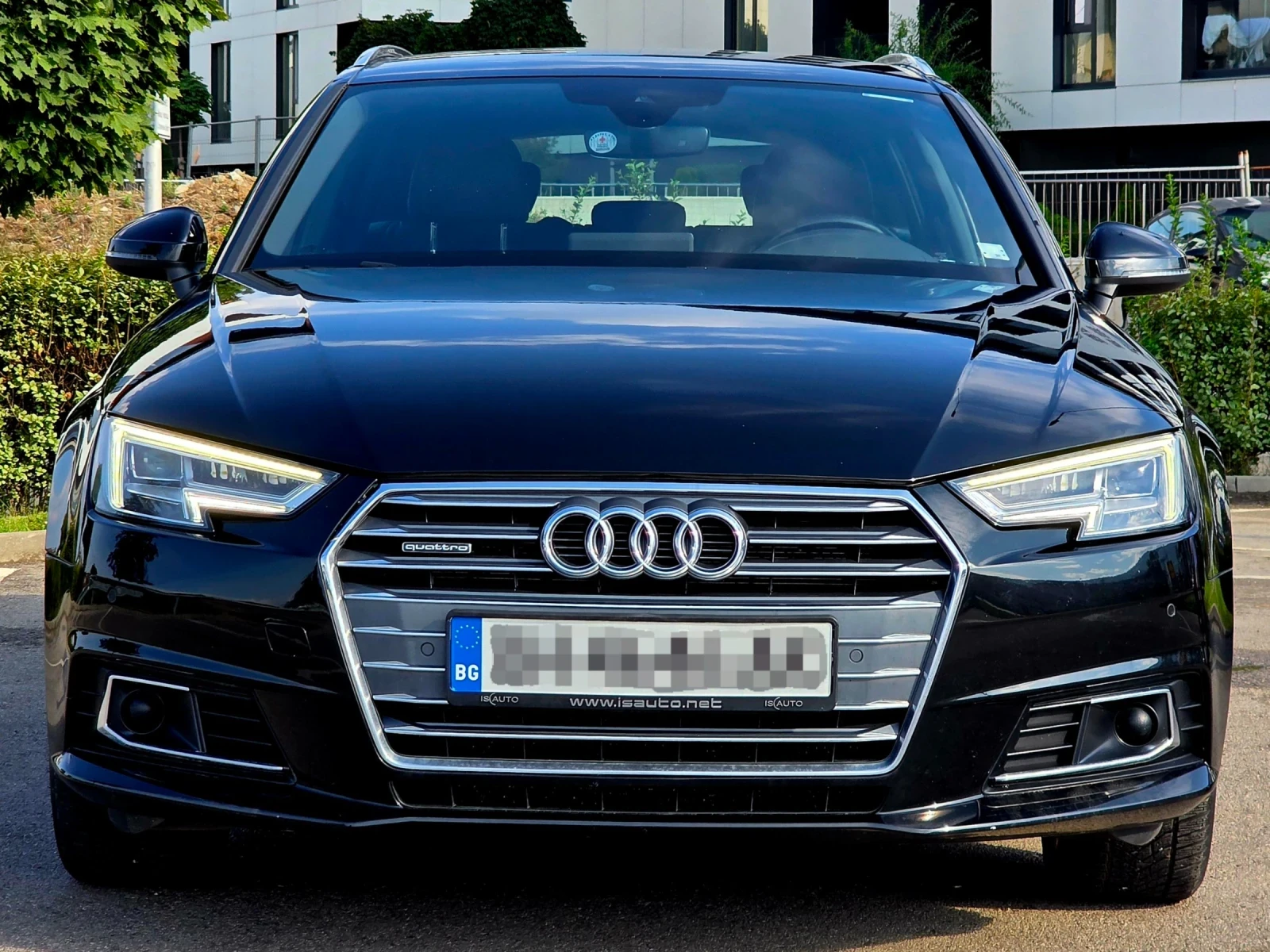 Audi A4 2.0 TDI Quattro 190hp LED/Distronic/Ambient