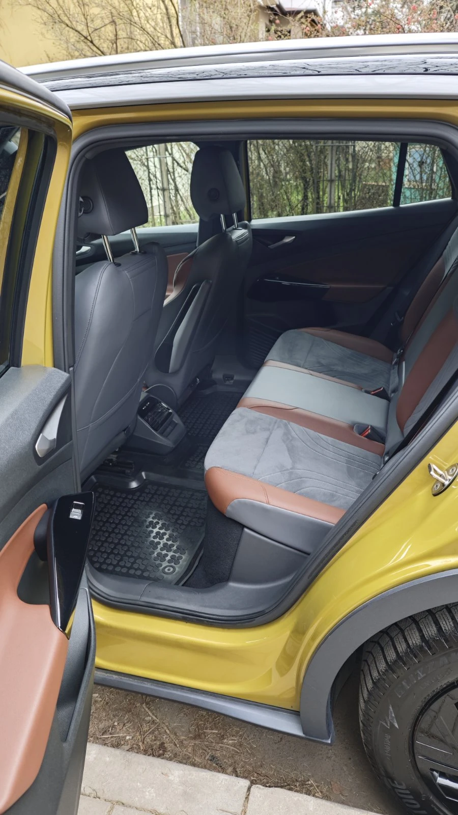 VW ID.4 Pro 1st, снимка 6 - Автомобили и джипове - 56023758