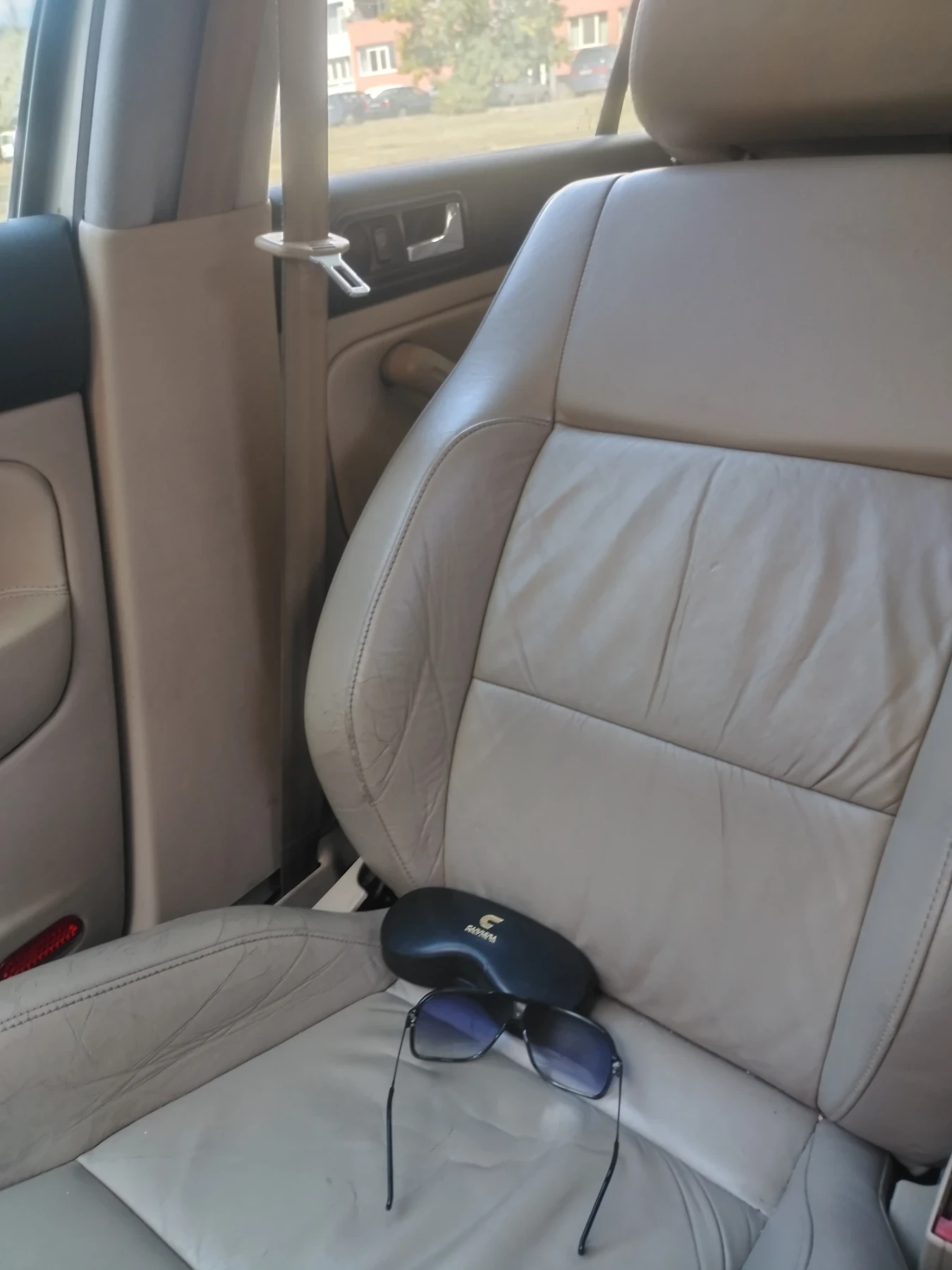 VW Golf TDI, снимка 12 - Автомобили и джипове - 56116393