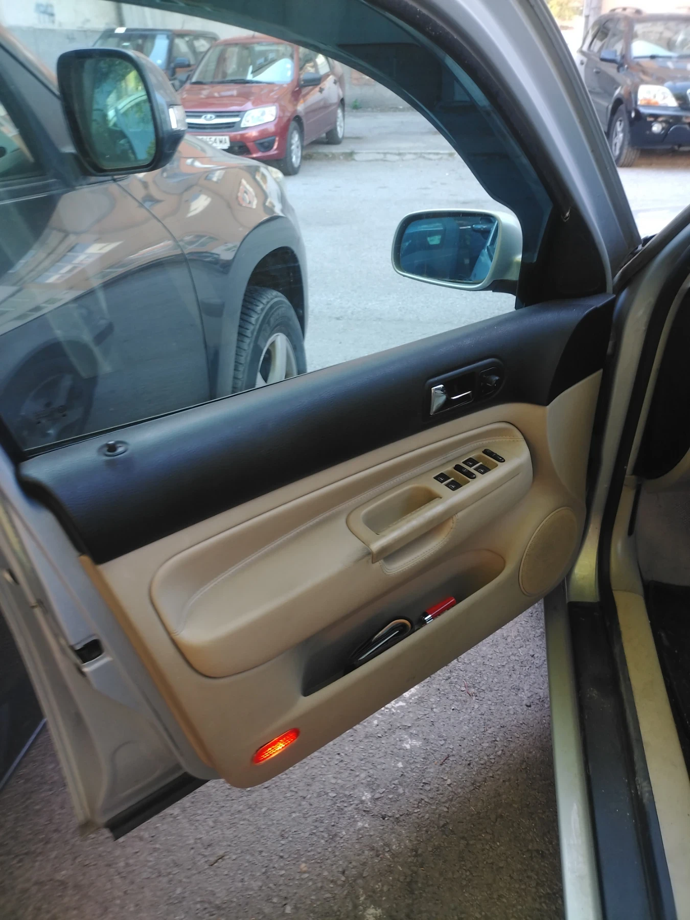 VW Golf TDI, снимка 9 - Автомобили и джипове - 56116393