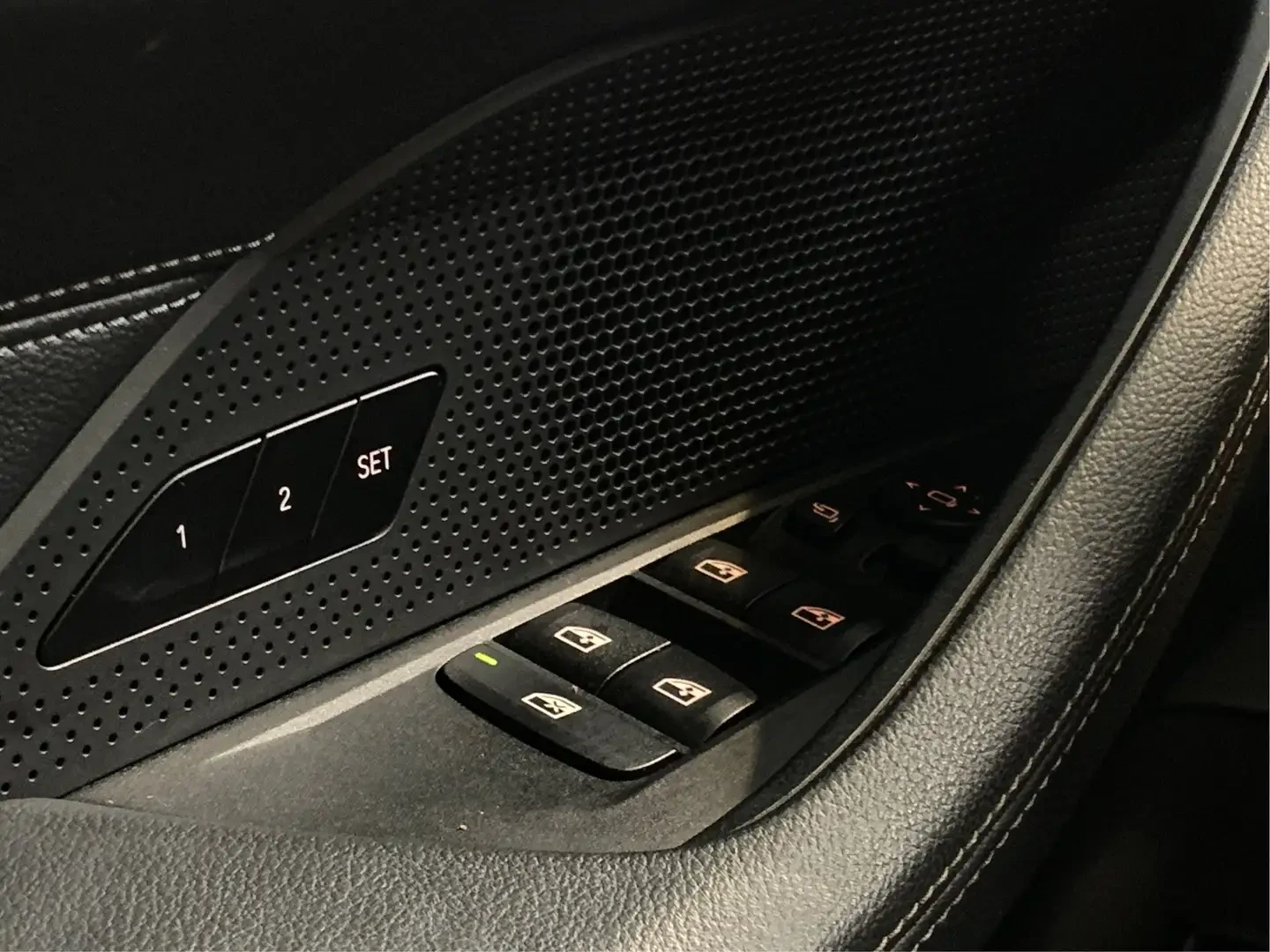 BMW i4 EDRIVE40* M* SPORT* GRAN* COUPE* LANE* ASSIST* 360 | Mobile.bg � ����������� 7
