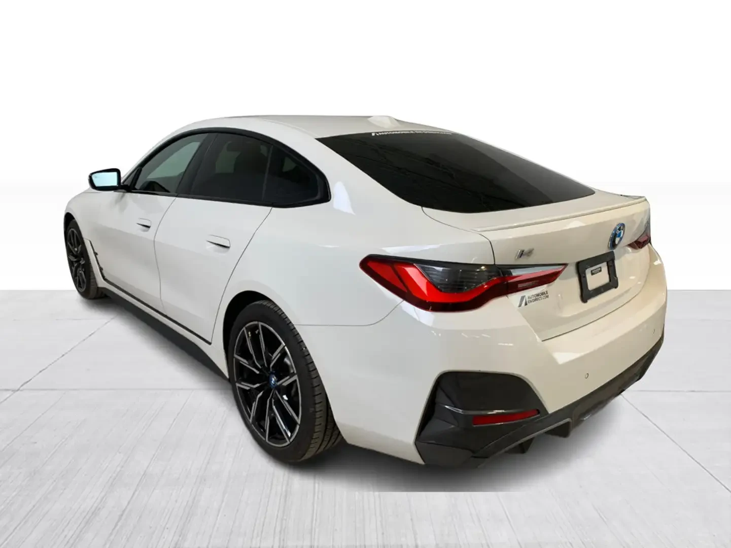 BMW i4 EDRIVE40* M* SPORT* GRAN* COUPE* LANE* ASSIST* 360 | Mobile.bg � ����������� 4
