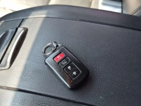 Toyota Highlander V6 * XLE * 7 МЕСТЕН * CARFAX * , снимка 8