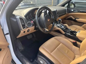 Porsche Cayenne * АВТО КРЕДИТ* ЦЕНА ДО БГ * СЕРВИЗНА ИСТОРИЯ *  - 25999 лв. / 13293.08 € - 82708313 7