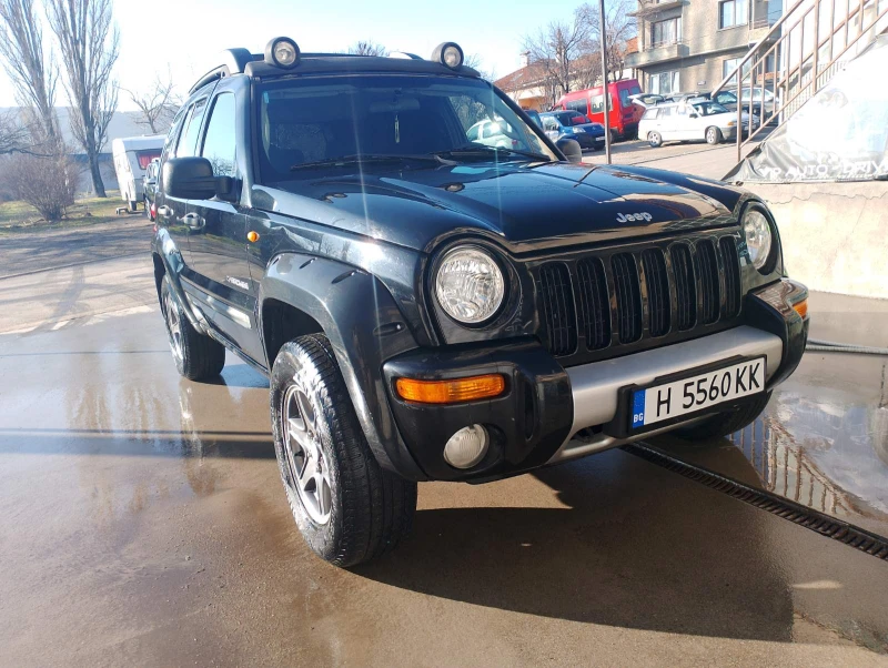 Jeep Cherokee Renegade 3, 7 i + ГАЗ, снимка 1 - Автомобили и джипове - 48732523