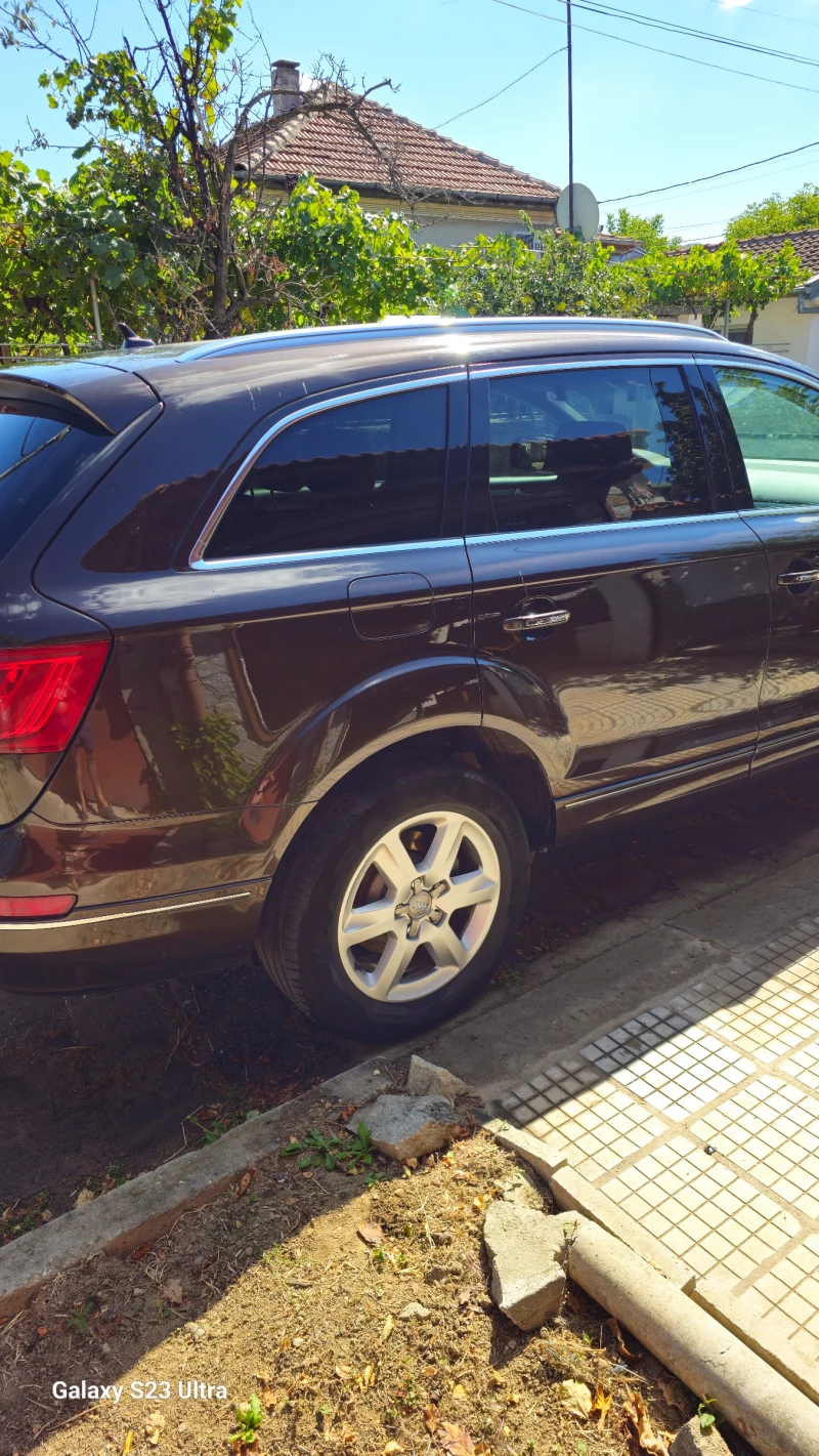 Audi Q7, снимка 4 - Автомобили и джипове - 52008639