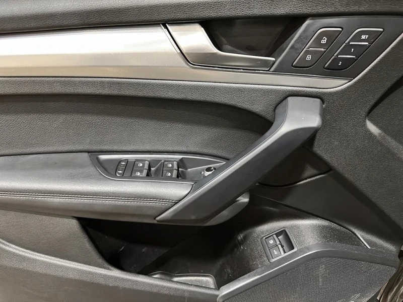 Audi Q5 MATRIX| S-LINE| DIGITAL| PANO| KOMFORT| AMBIENT| K, снимка 14 - Автомобили и джипове - 53220664