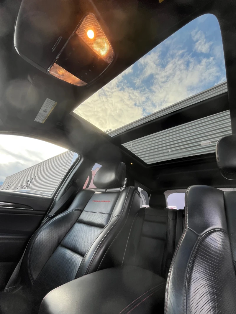 Jeep Grand cherokee, снимка 15 - Автомобили и джипове - 53405285