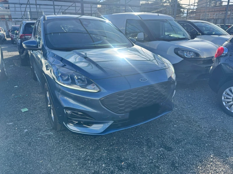 Ford Kuga 2.5 Duratec Plug-In Hybrid ST-Line, снимка 5 - Автомобили и джипове - 53564928