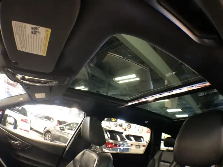Audi Q7 S-LINE * CARFAX * АВТО КРЕДИТ * , снимка 16 - Автомобили и джипове - 54744583