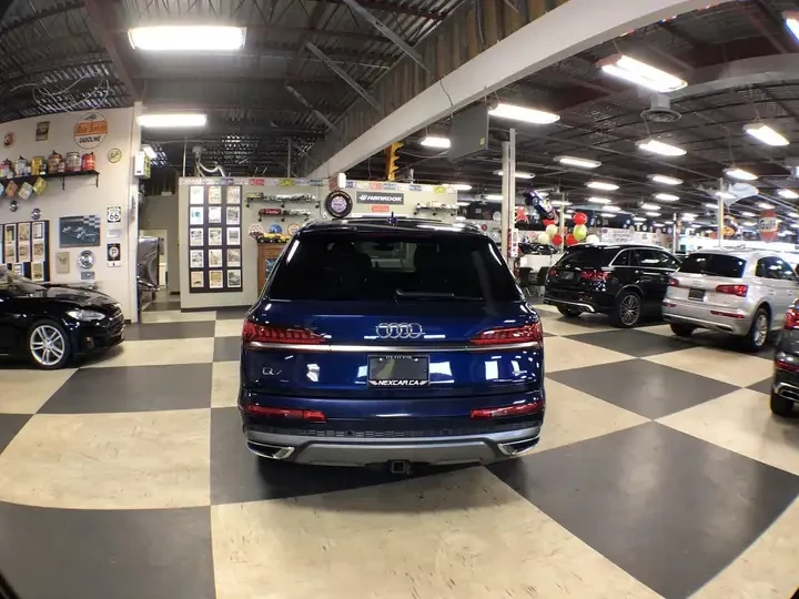 Audi Q7 S-LINE * CARFAX * АВТО КРЕДИТ * , снимка 5 - Автомобили и джипове - 54744583