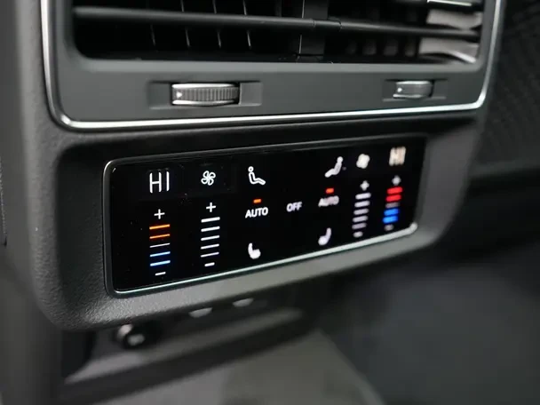 Audi SQ7 Quattro = NEW = Black Optic �������� | Mobile.bg � ����������� 10