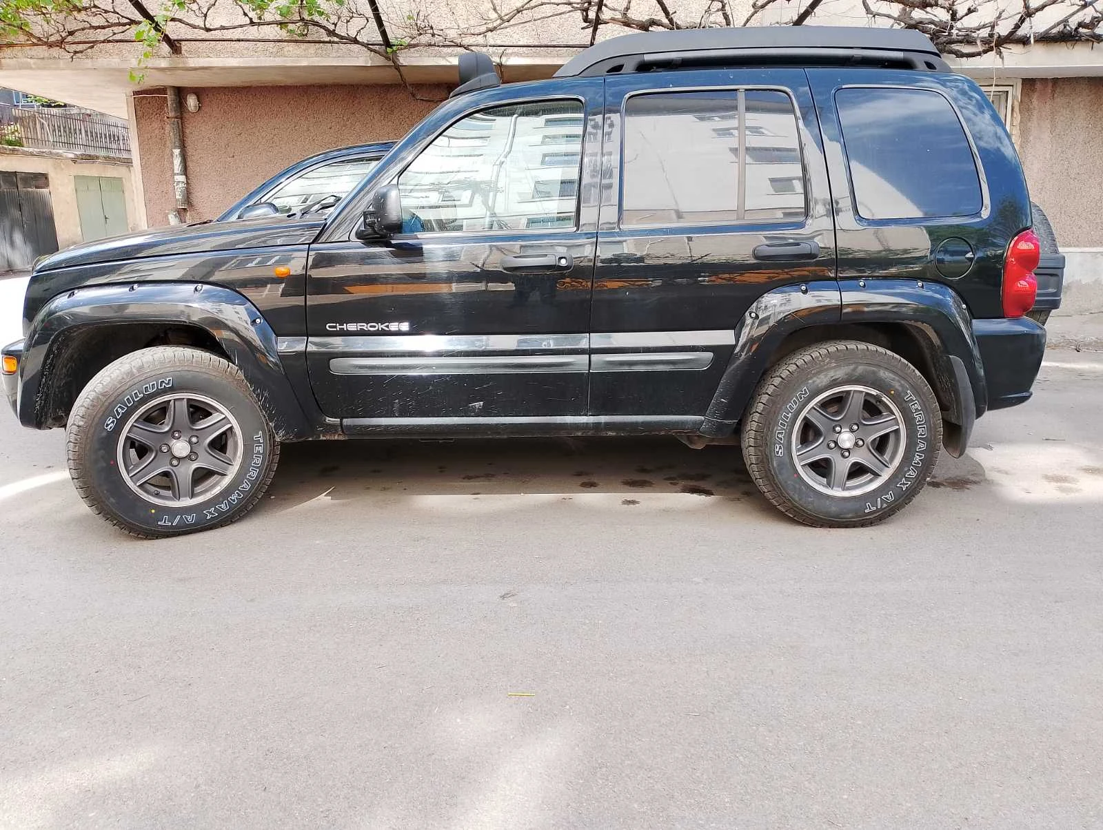 Jeep Cherokee Ауто 3, 7 + АГУ 4х4 Renegate  - изображение 3