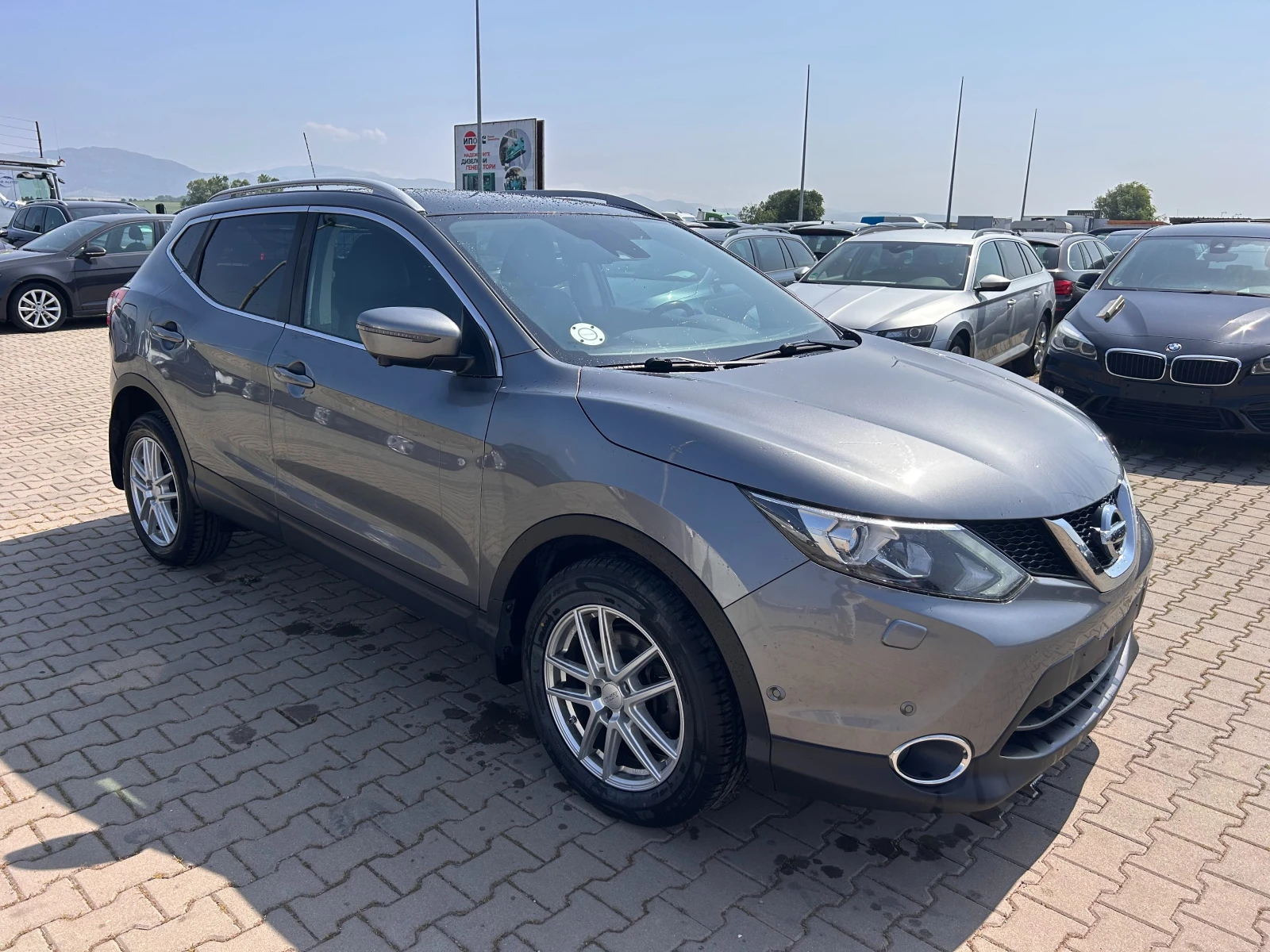 Nissan Qashqai 1.6DCI AVTOMAT/KOJA/NAVI/KAMERA/PANORAMA EURO 6 - изображение 4
