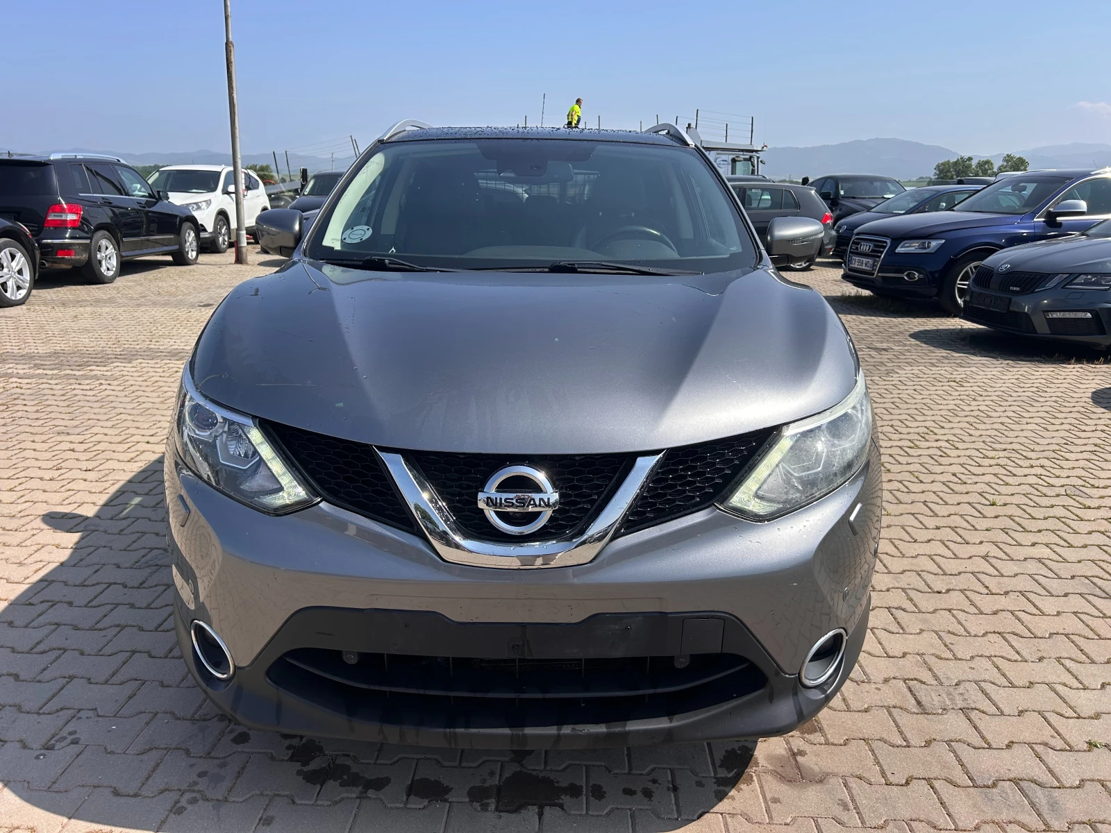 Nissan Qashqai 1.6DCI AVTOMAT/KOJA/NAVI/KAMERA/PANORAMA EURO 6 - изображение 3