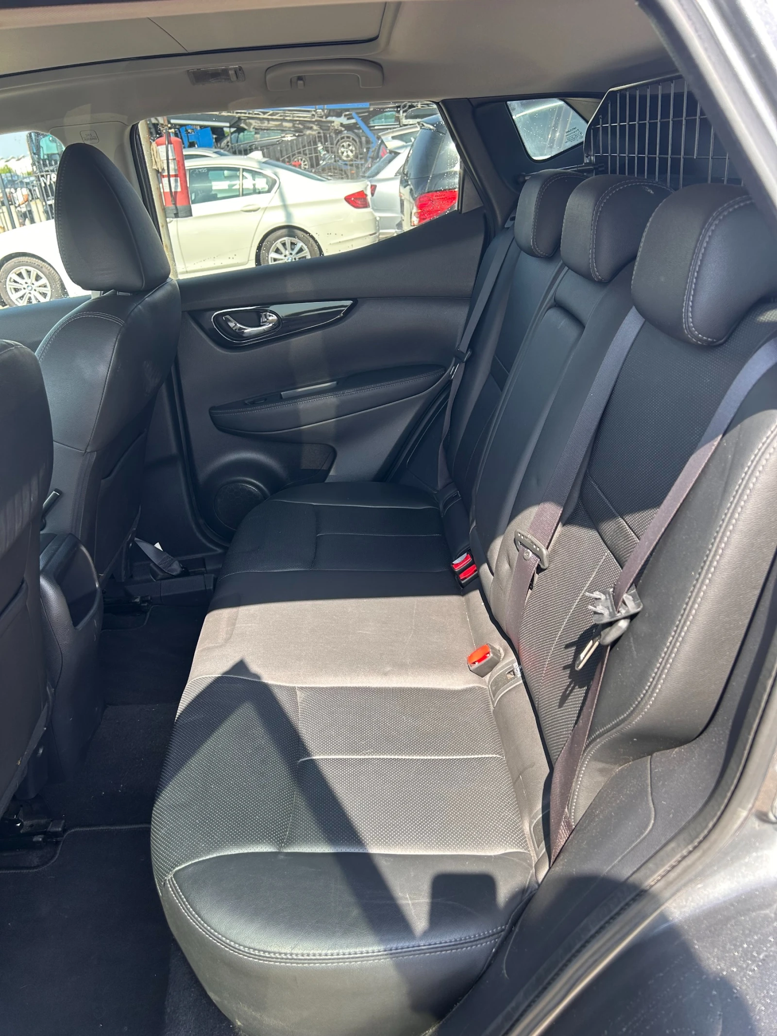 Nissan Qashqai 1.6DCI AVTOMAT/KOJA/NAVI/KAMERA/PANORAMA EURO 6 - изображение 10