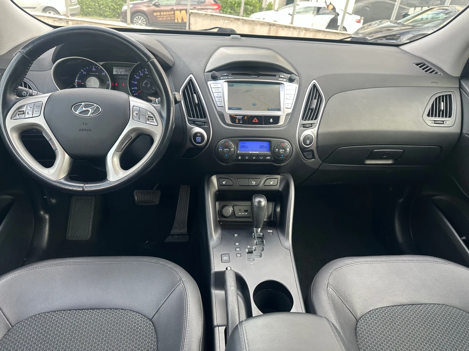 Hyundai IX35 АВТОМАТИК 4х4 НАВИГАЦИЯ - изображение 10