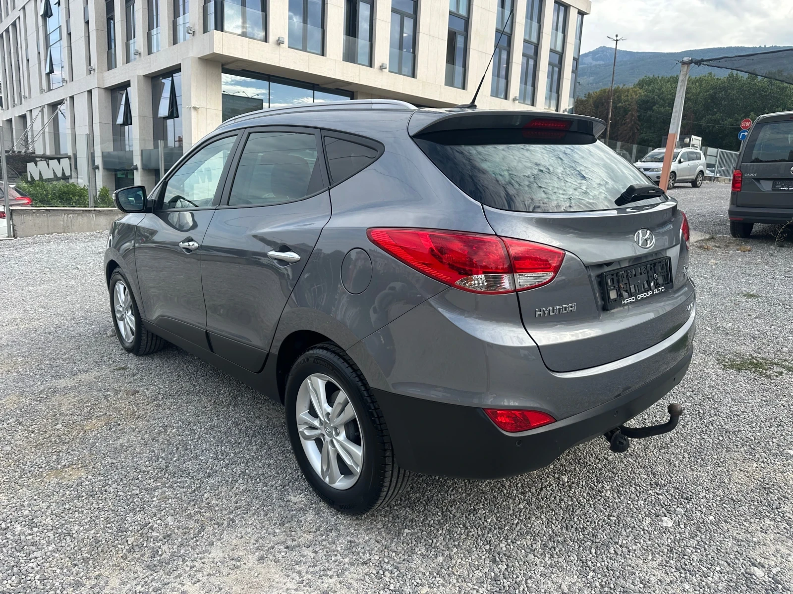 Hyundai IX35 АВТОМАТИК 4х4 НАВИГАЦИЯ - изображение 7