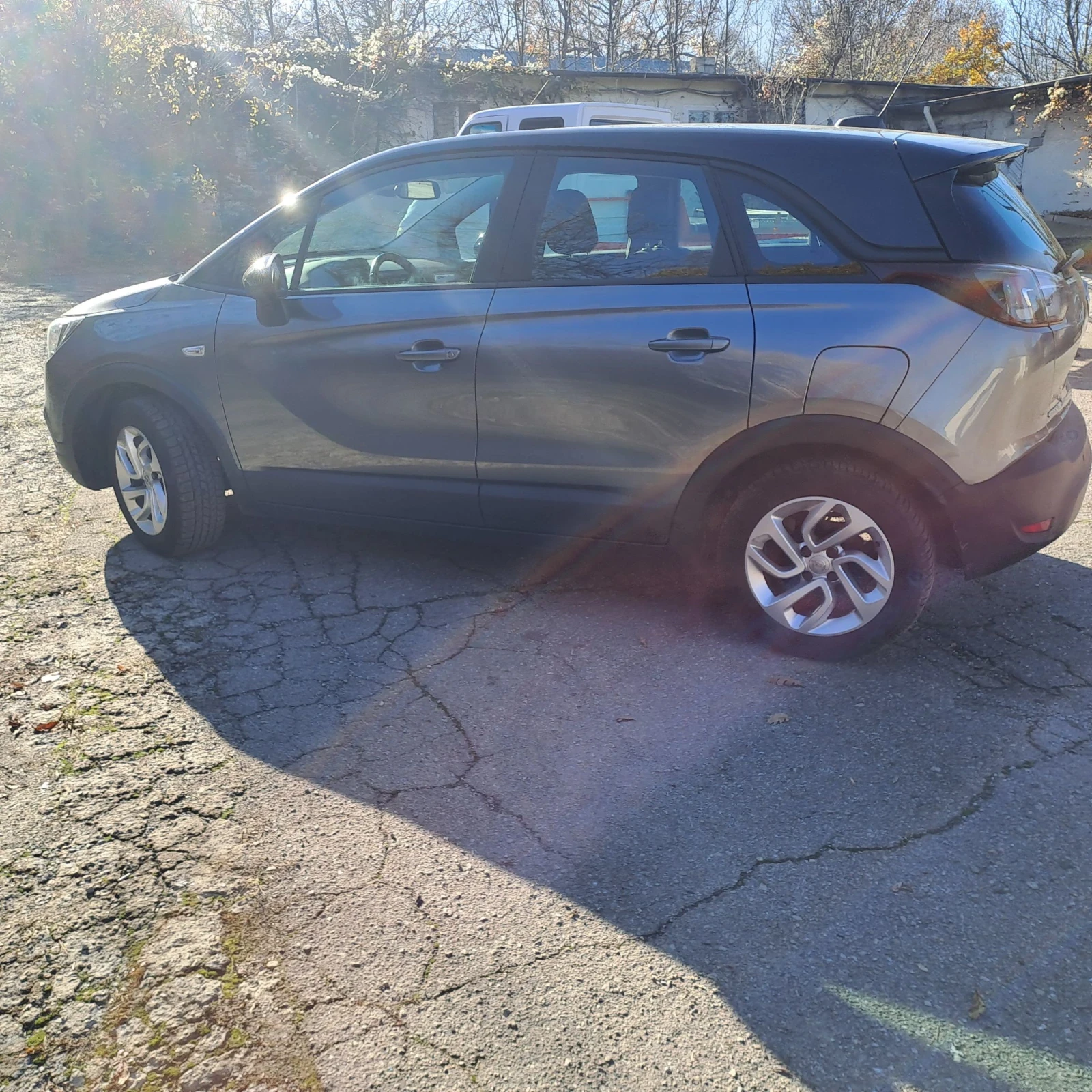 Opel Crossland X  - изображение 2