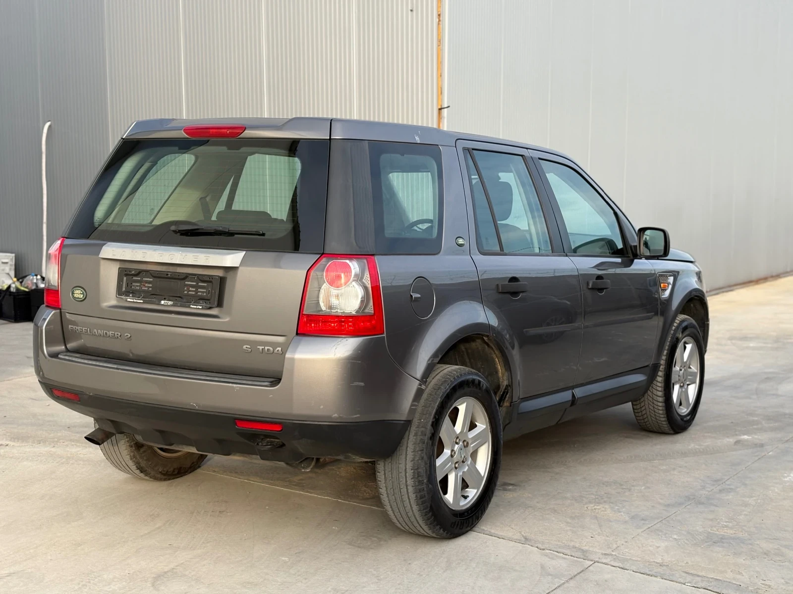 Land Rover Freelander 2.0 TD 160кс* 4х4* 6 скорости*  - изображение 6