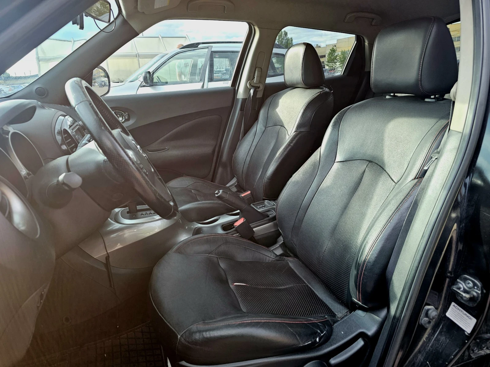 Nissan Juke, снимка 9 - Автомобили и джипове - 54886325