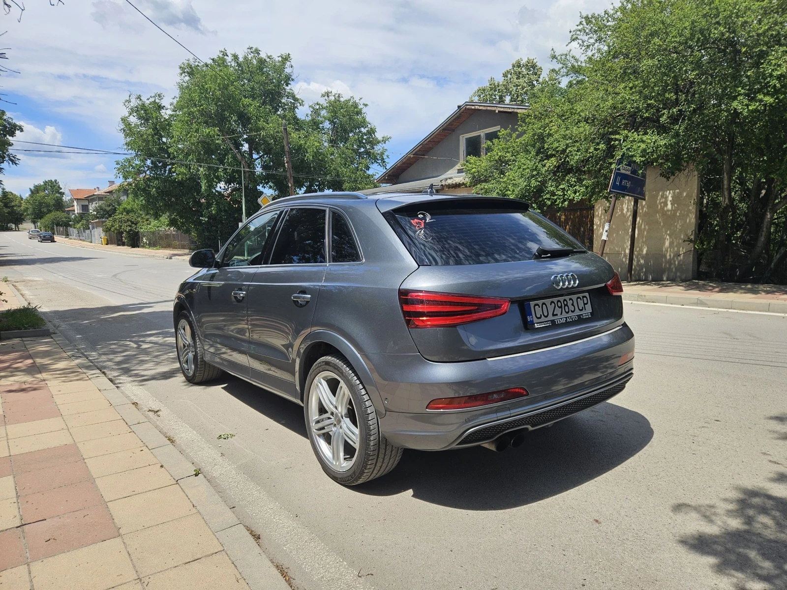Audi Q3 Quattro S tronic, S-line , снимка 2 - Автомобили и джипове - 55221156