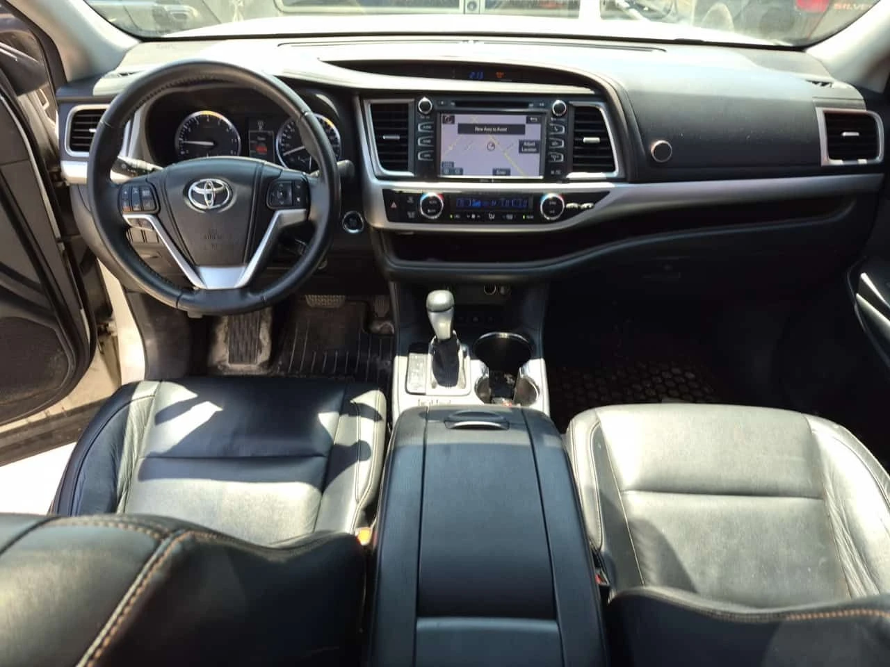 Toyota Highlander V6 * XLE * 7 МЕСТЕН * CARFAX * , снимка 10 - Автомобили и джипове - 55583381