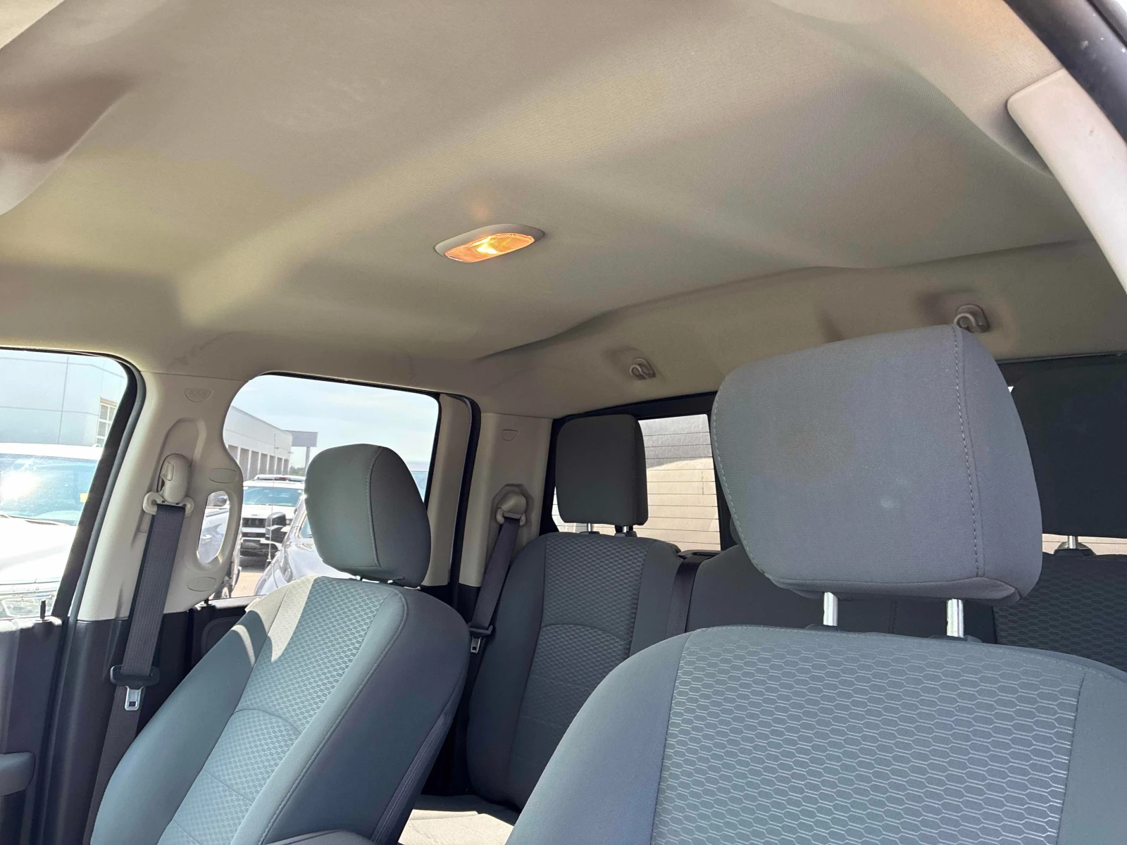 Dodge RAM 1500 * SLT * CARFAX * БЕЗ ПЪРВОНАЧАЛНА ВНОСКА, снимка 11 - Автомобили и джипове - 56125959