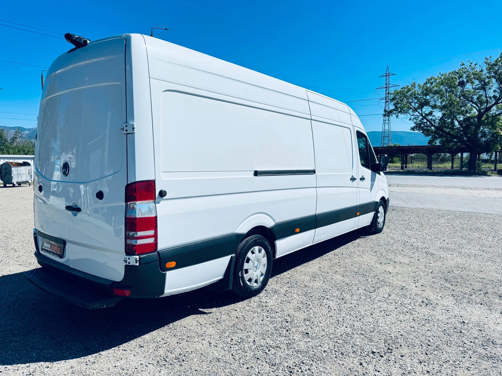 Mercedes-Benz Sprinter 319 ХЛАДИЛЕН 12/220V ТОП СЪСТОЯНИЕ, снимка 7 - Бусове и автобуси - 54757971