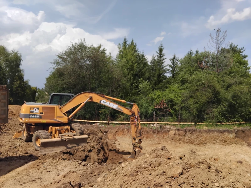 Багер Case WX145, снимка 2 - Индустриална техника - 50525706