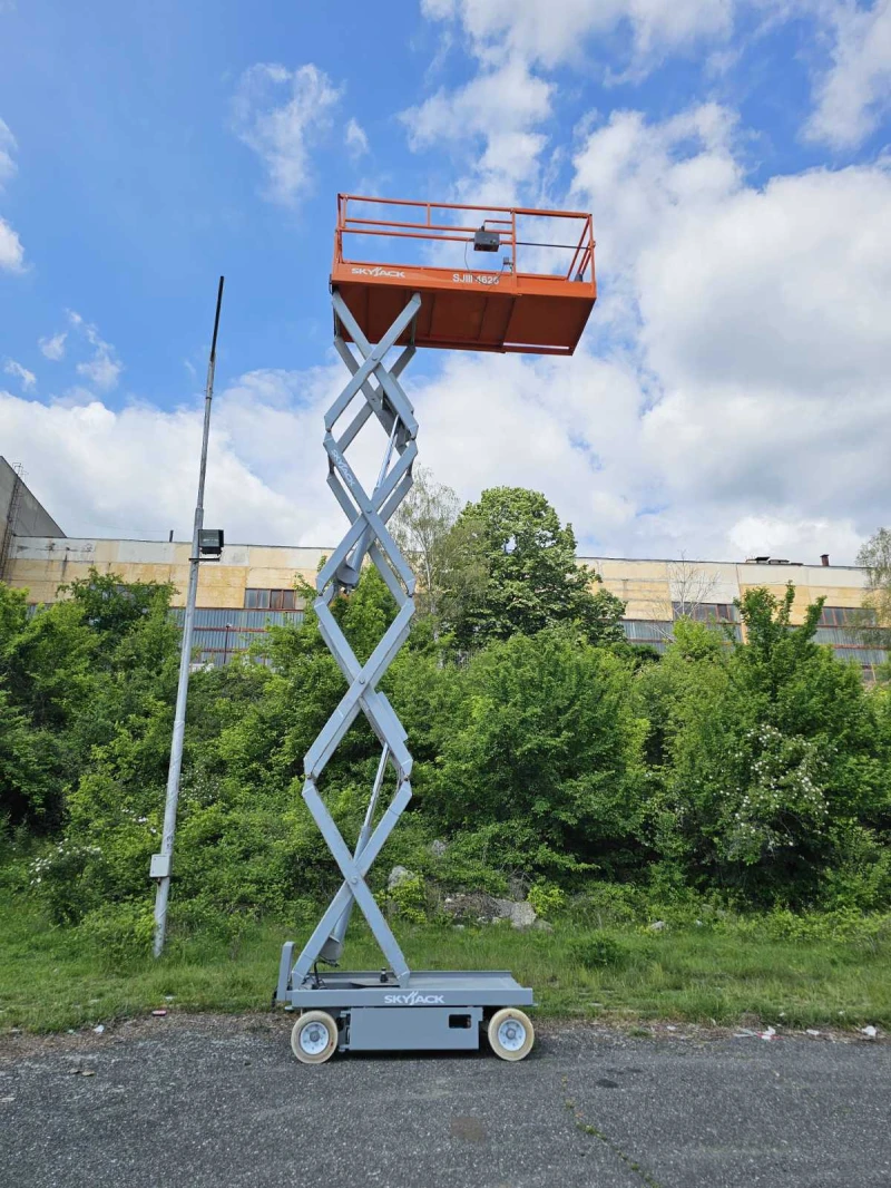 Автовишка Друга марка SKYJACK SJ 4626E, снимка 5 - Индустриална техника - 50263932