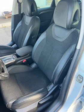 Citroen C4 1.6 e-HDI AUTO, снимка 10