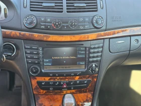 Mercedes-Benz E 320, снимка 11