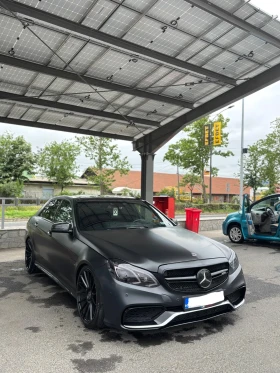 Обява за продажба на Mercedes-Benz E 63 AMG ~45 000 лв. - изображение 1